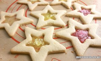 Новогоднее песочное печенье "Витражи"
