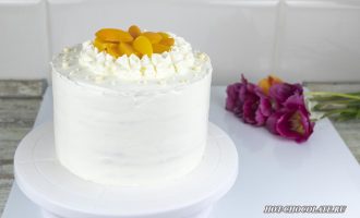 Торт фруктовая "Молочная девочка" со сливочным кремом